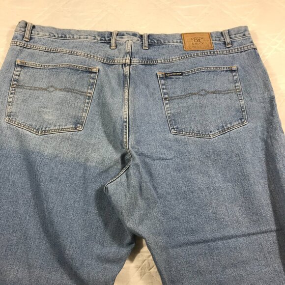 Cutter & Buck well worn blue jeans 52X32 - Picture 9 of 9